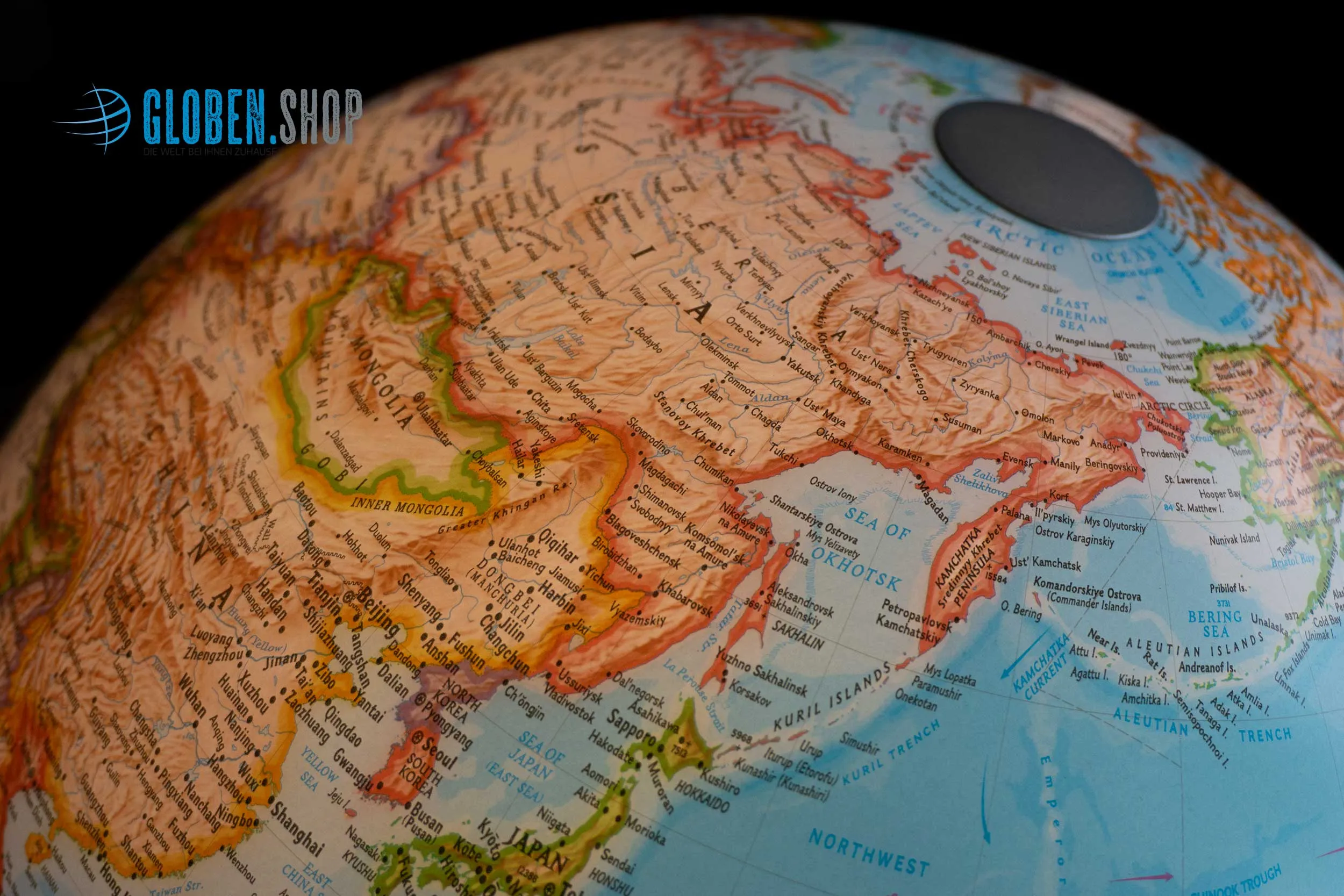 Illuminated globe National Geographic "Neon Classic - Ø 30 cm