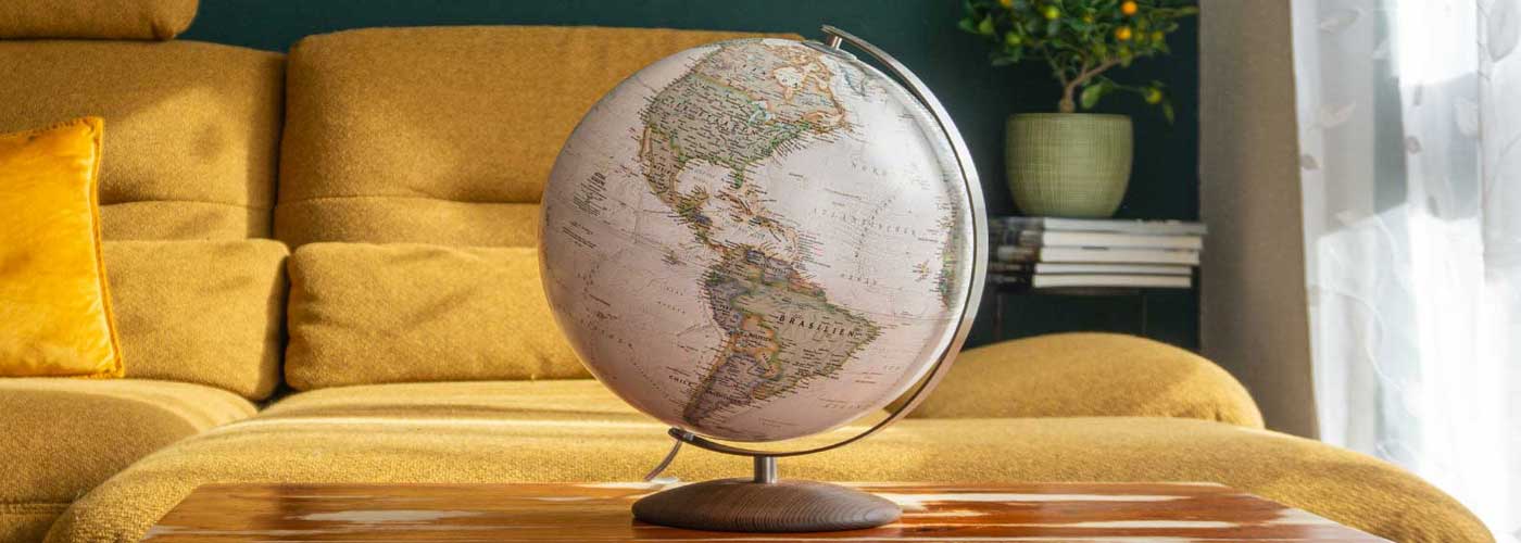 Desk globe - antique style